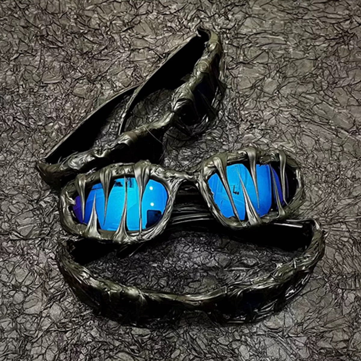 Asymmetrical Resin Sunglasses | Premium Halloween Statement Eyewear